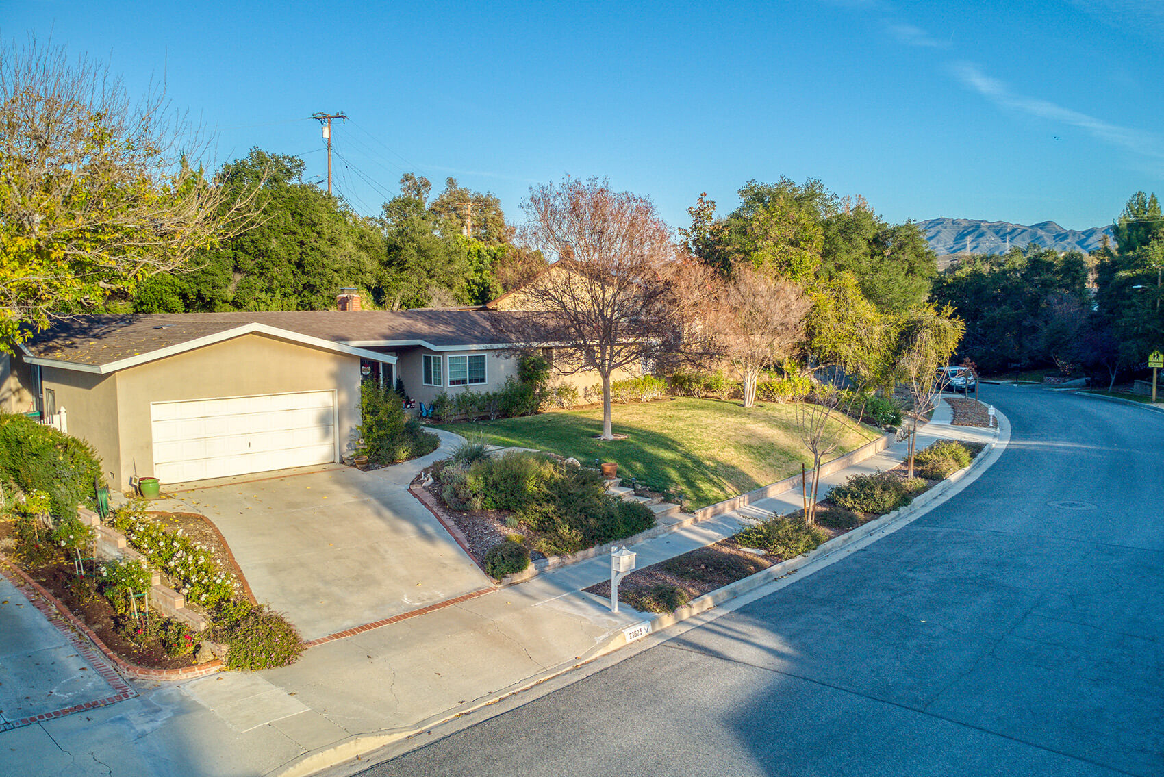 Newhall-peachland-estates14