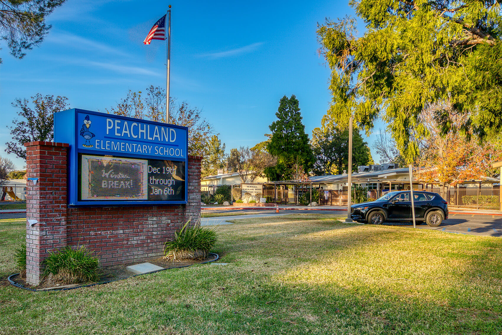 PeachlandElementary1