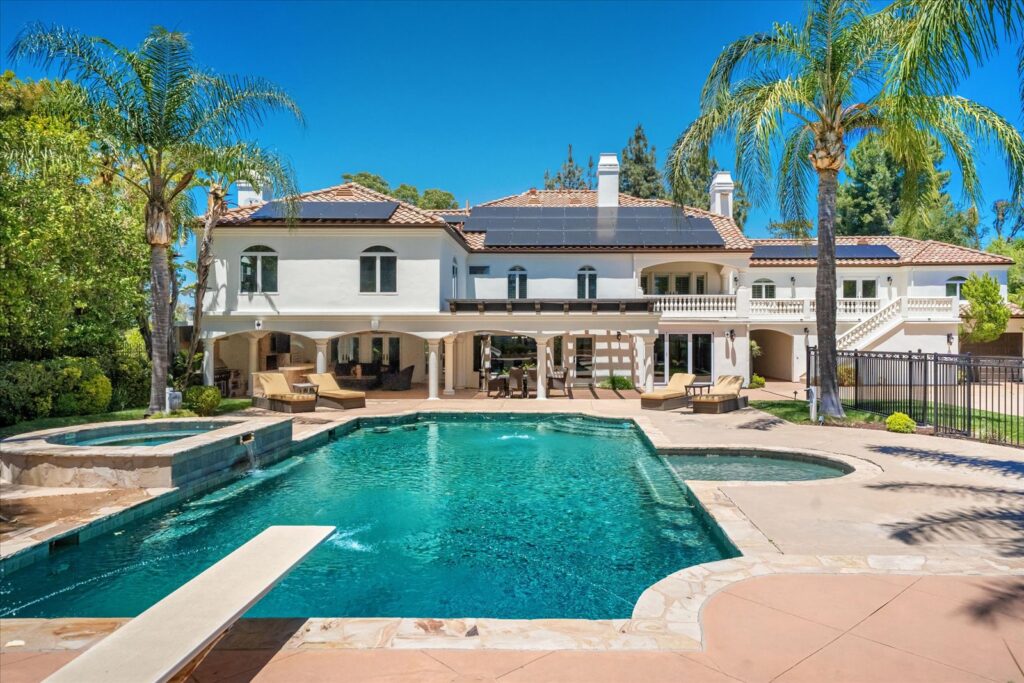 Closing on a home in Santa Clarita